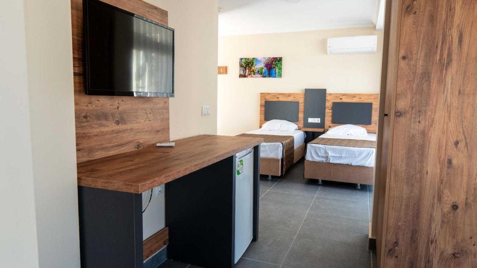 Club Efes Otel Силифке Екстериор снимка
