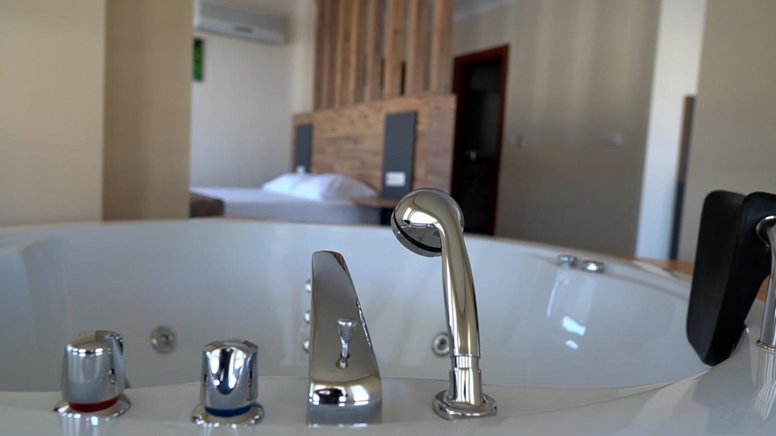 Club Efes Otel Силифке Екстериор снимка