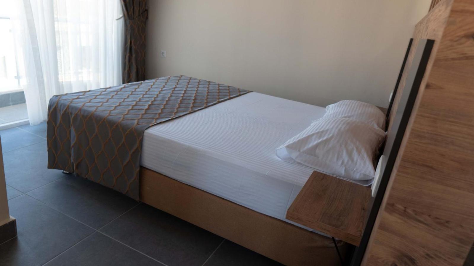 Club Efes Otel Силифке Екстериор снимка