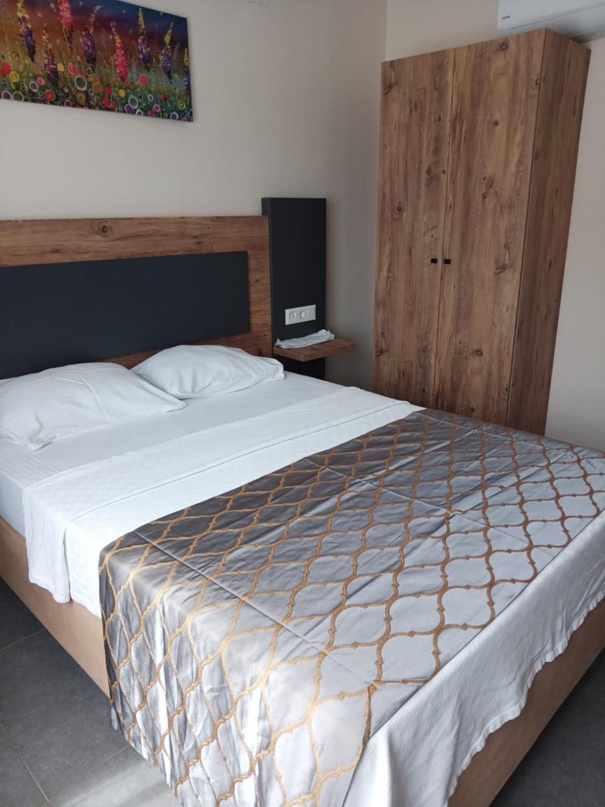 Club Efes Otel Силифке Екстериор снимка