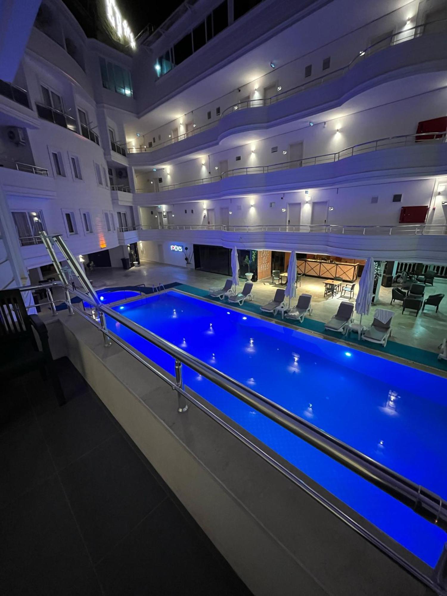 Club Efes Otel Силифке Екстериор снимка